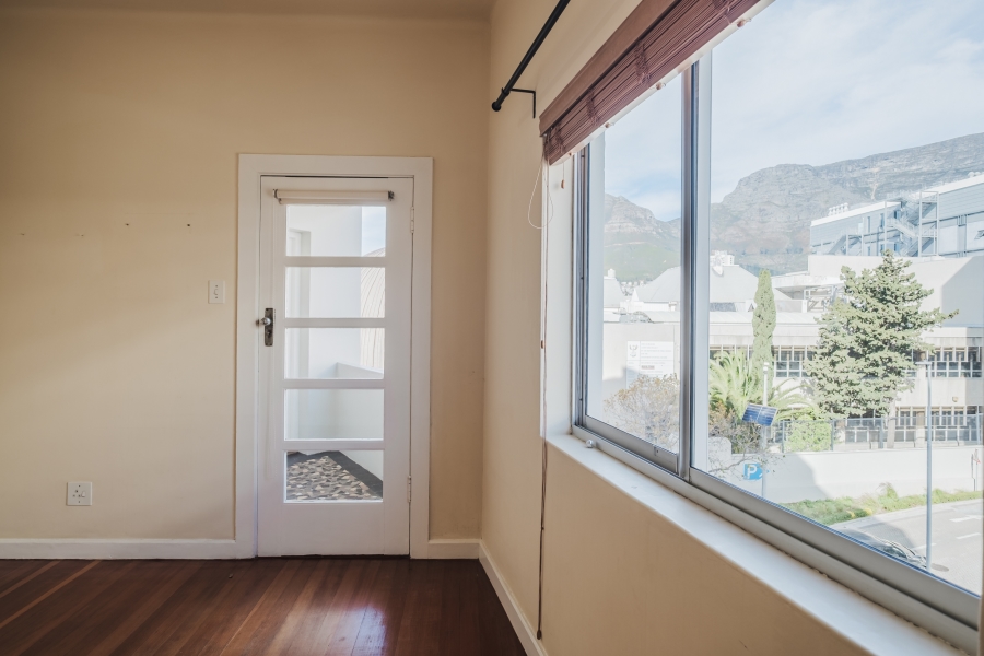 2 Bedroom Property for Sale in Cape Town City Centre Western Cape